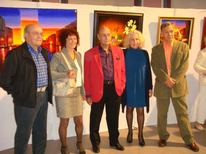 tl_files/soignon/Presse/2012.10.13 Artistes de Arts Passion invites au XXIe salon de peinture et sculpture de Vinay. De G. a D. Helene Marano-Lefevre, Maurice Dien, Laurence Soignon, Jean-Mich.JPG